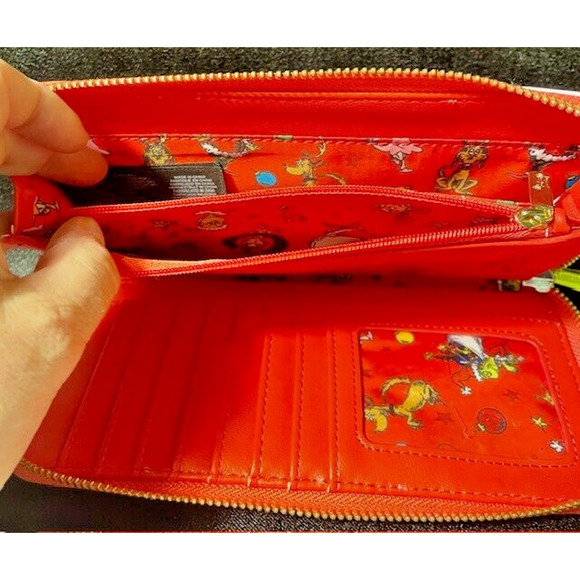 Womens Wallet Dr Seuss How the Grinch Stole Christmas UNIVERSAL STUDIOS - Picture 6 of 9